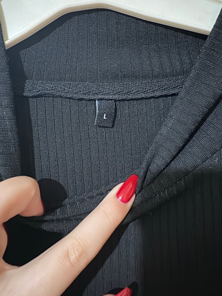 Kadın Siyah Yüksek Yaka Uzun Kollu Triko - Görsel 2