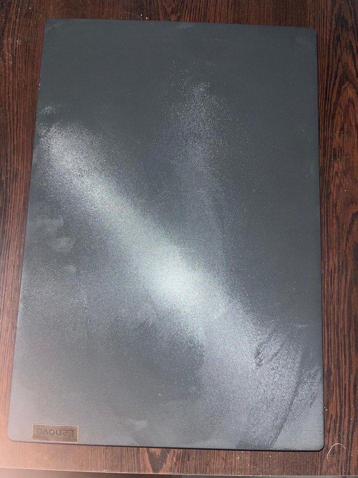 Siyah Lenovo Dizüstü Bilgisayar - Görsel 2