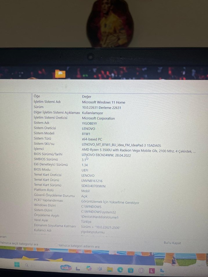Siyah Lenovo Dizüstü Bilgisayar - Görsel 4