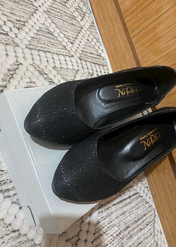 36 Beden Siyah Simli Topuklu Kadın Ayakkabı