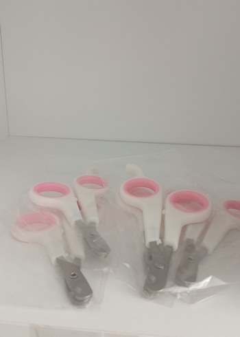 Pembe Kedi Tırnak Makası