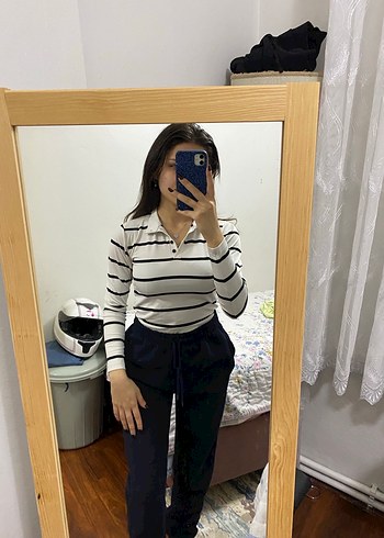 Uzun Kollu Yüksek Yakalı Kadın Tişört - Görsel 2