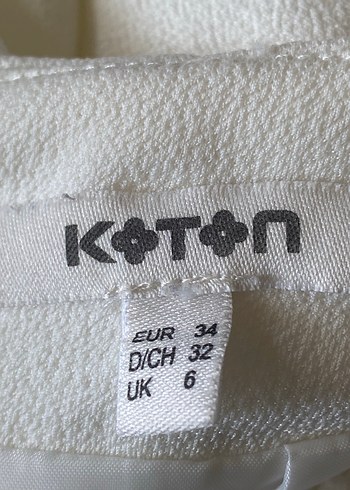 Koton Dantel İşlemeli Beyaz Mini Etek