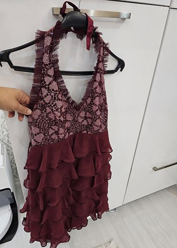 Bordo V Yaka Fırfırlı Midi Kokteyl Elbisesi - Görsel 3