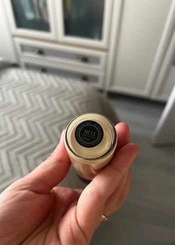 MAC Studio Fix Sıvı Fondöten SPF 15 Beige - Görsel 2