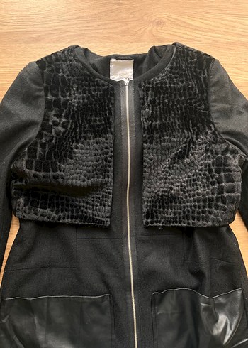 Setrems Kürk Detaylı Manto - Görsel 3