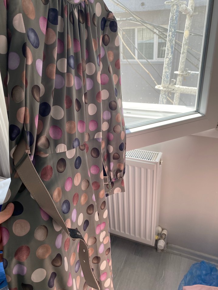 Gri Çok Renkli Puantiyeli Uzun Elbise - Görsel 2