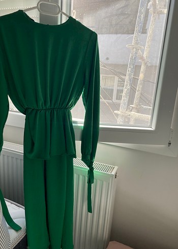 Yeşil Uzun Drapeli Kadın Elbise - Görsel 3