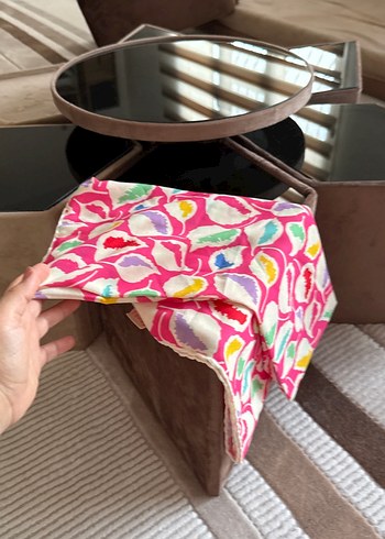 İpekhan eşarp - Görsel 2