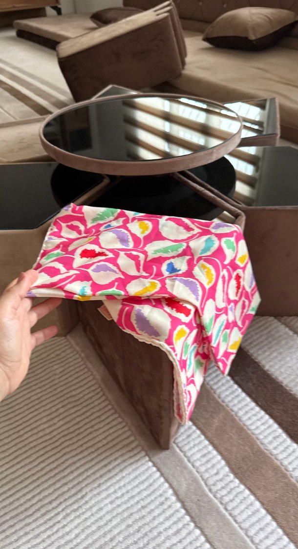 İpekhan eşarp - Görsel 2