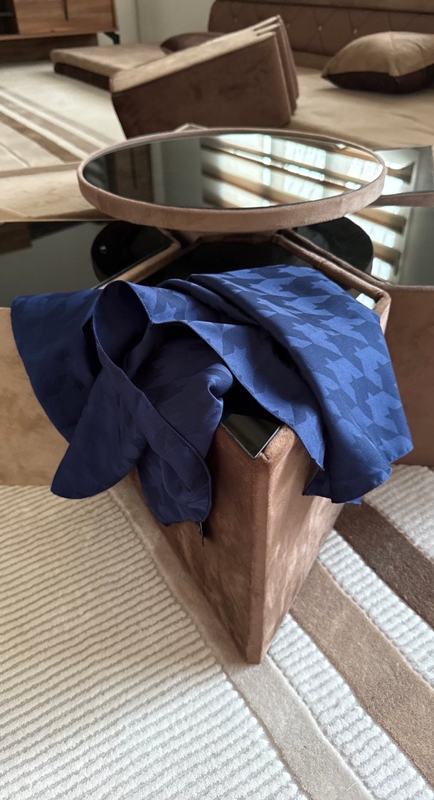 Kazayağı desen lacivert şal - Görsel 2