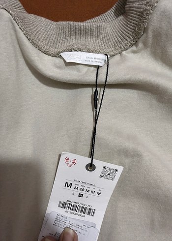 m Beden ten rengi Renk Zara crop Bej Renkli Kadın Salaş Sweatshirt