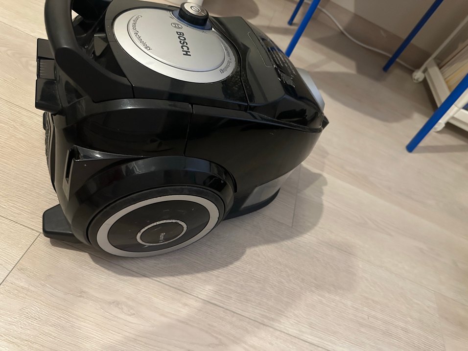 Bosch Toz Torbasız Prosilence Süpürge - Görsel 4