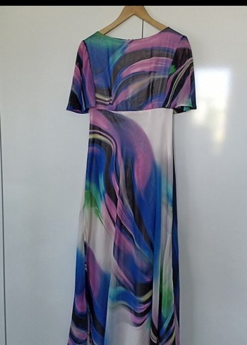 Pastel Renkli Uzun Batik Desenli Kadın Elbise
