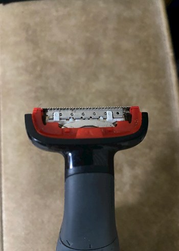 PHILIPS YÜZ VE VÜCUT İÇİN TRAŞ MAKİNESİ. - Görsel 7