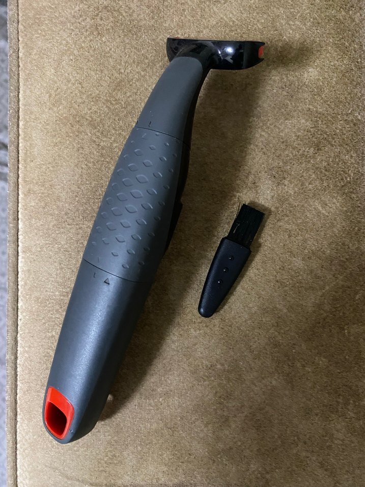 PHILIPS YÜZ VE VÜCUT İÇİN TRAŞ MAKİNESİ. - Görsel 3