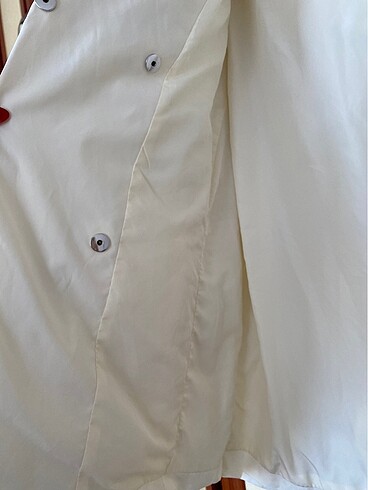 xs Beden beyaz Renk Bershka mont