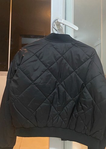 Siyah Fermuarlı Günlük Kadın Ceket - Görsel 3