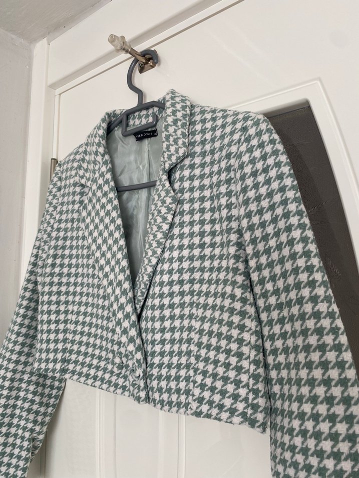 Düğmeli Gri Kareli Midi Kadın Blazer - Görsel 3