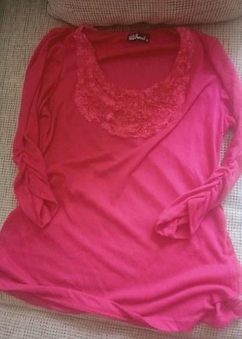 Pembe Dantel Detaylı Bluz