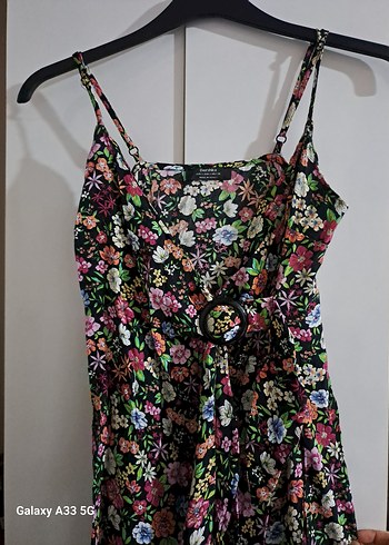Bershka Çiçek Desenli Askılı Elbise - Görsel 6