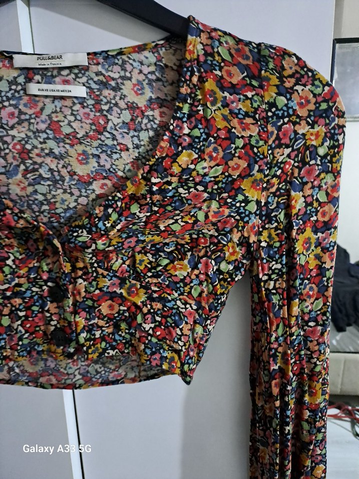 Pull&Bear Crop Bluz - Görsel 3