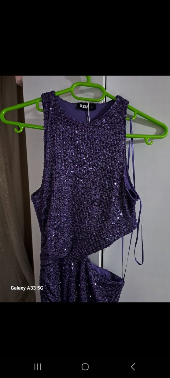 Mor Kadın Gece Elbisesi - Görsel 3