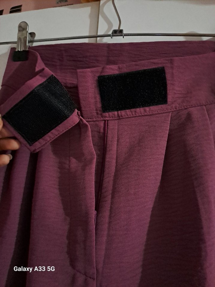 Piliseli Kadın Yüksek Bel Şort - Görsel 2