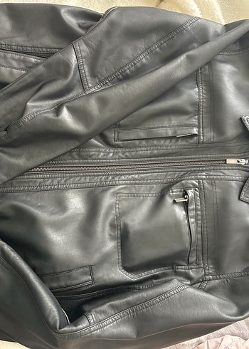 Fermuarlı Deri Biker Ceket