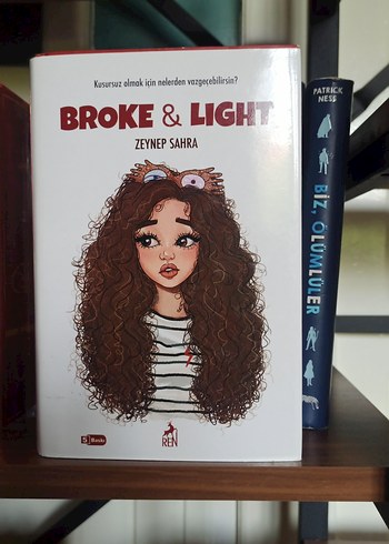 Broke & Light - Zeynep Sahra