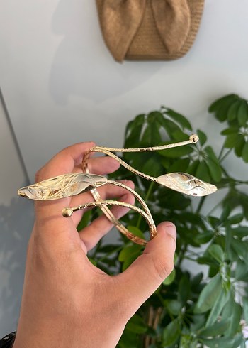 Diğer Yaprak Detaylı Ayarlanabilir Gold Pazı Bileklik