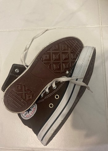 37 Beden kahverengi converse