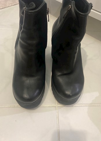 Diğer Siyah Deri Gotik Topuklu Bot