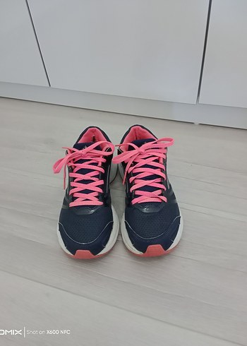 Adidas orijinal Kadın Spor Ayakkabı