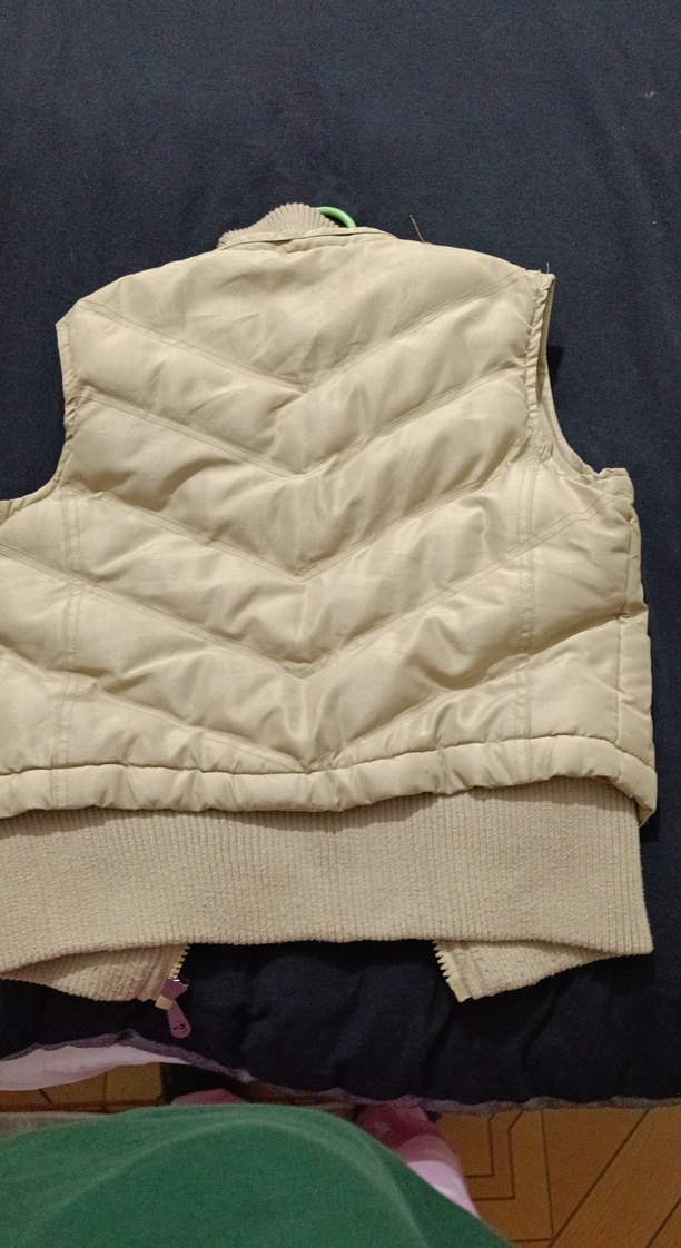 Krem Renkli Fermuarlı Kadın Yelek - Görsel 2