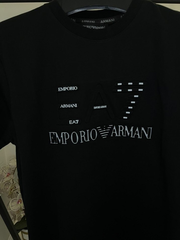 Siyah Emporio Armani Baskılı Kısa Kollu Tişört - Görsel 2
