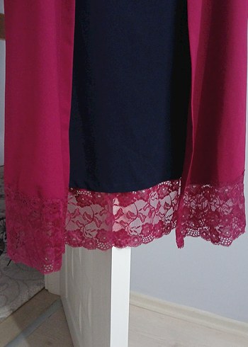 Dantel Detaylı Uzun Pembe Kadın Sabahlık - Görsel 3