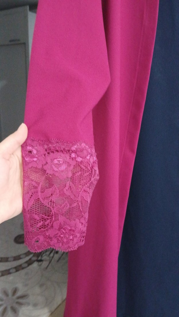 Dantel Detaylı Uzun Pembe Kadın Sabahlık - Görsel 2