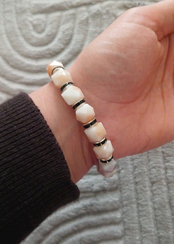 Bej Boncuklu Yılan Desenli Bohem Bileklik - Görsel 4