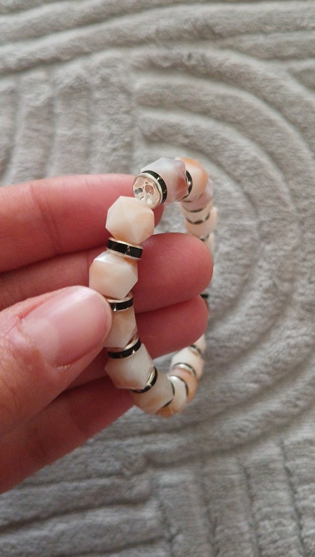 Bej Boncuklu Yılan Desenli Bohem Bileklik - Görsel 2