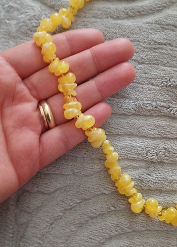 Sarı Boncuklu Uzun Kadın Kolye - Görsel 2