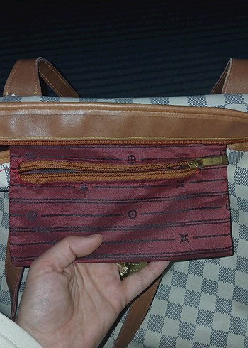 Louis Vuitton Bej Kareli Deri Kadın Çanta - Görsel 5