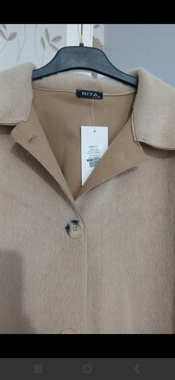 Bej Uzun Düğmeli Kadın Kaban - Görsel 4