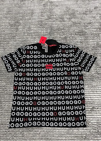 Hugo Boss Siyah Baskılı Oversize Tişört