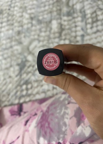 Avon Canlı Pembe Ruj