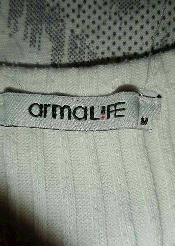 Baskılı Beyaz crop - Görsel 2