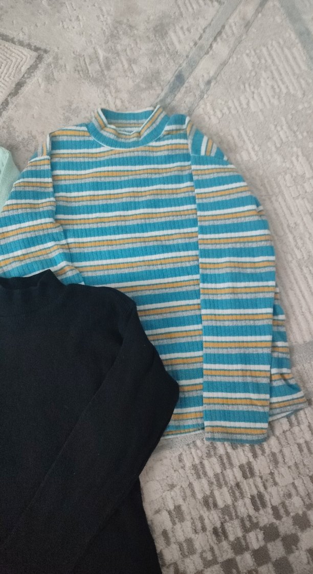 Siyah bogazli çocuk kazaklari - Görsel 3