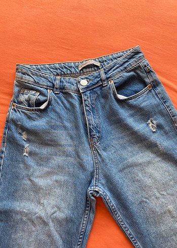29 Beden mavi Renk Yırtmaçlı Kot Pantolon