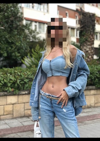 Bershka üst ve jeans