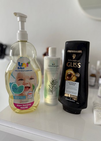 Uni Baby Şampuanlar ve kremler